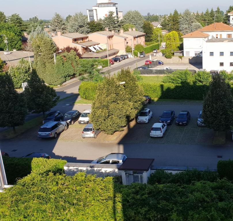 Apartamento Milano Malpensa Grandi Mansarda Attico Gallarate Exterior foto